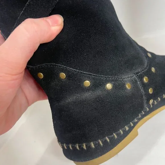 BC Footwear Women's Straight A's Black Suede Moccasin Boots Studded Size 9 - Picture 12 of 12